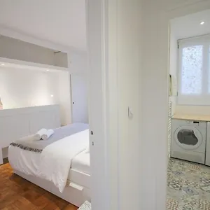 Wazemmes- Avec Balcon Et Vue Appartement Lille