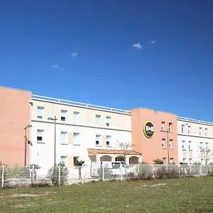2* Hotel Marseille Aéroport