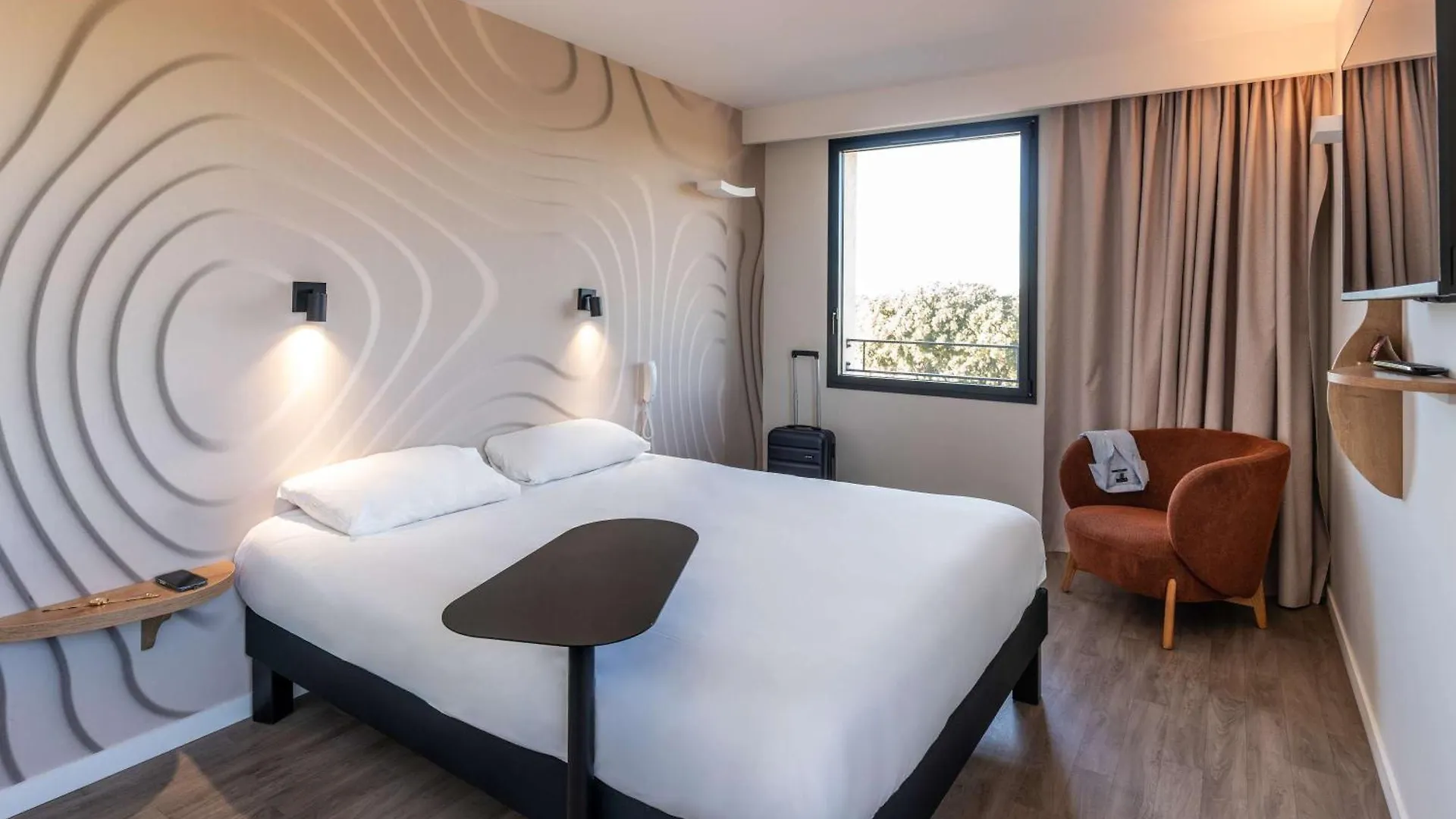 Hotel Ibis Styles Cabries Aix-En-Provence Tgv