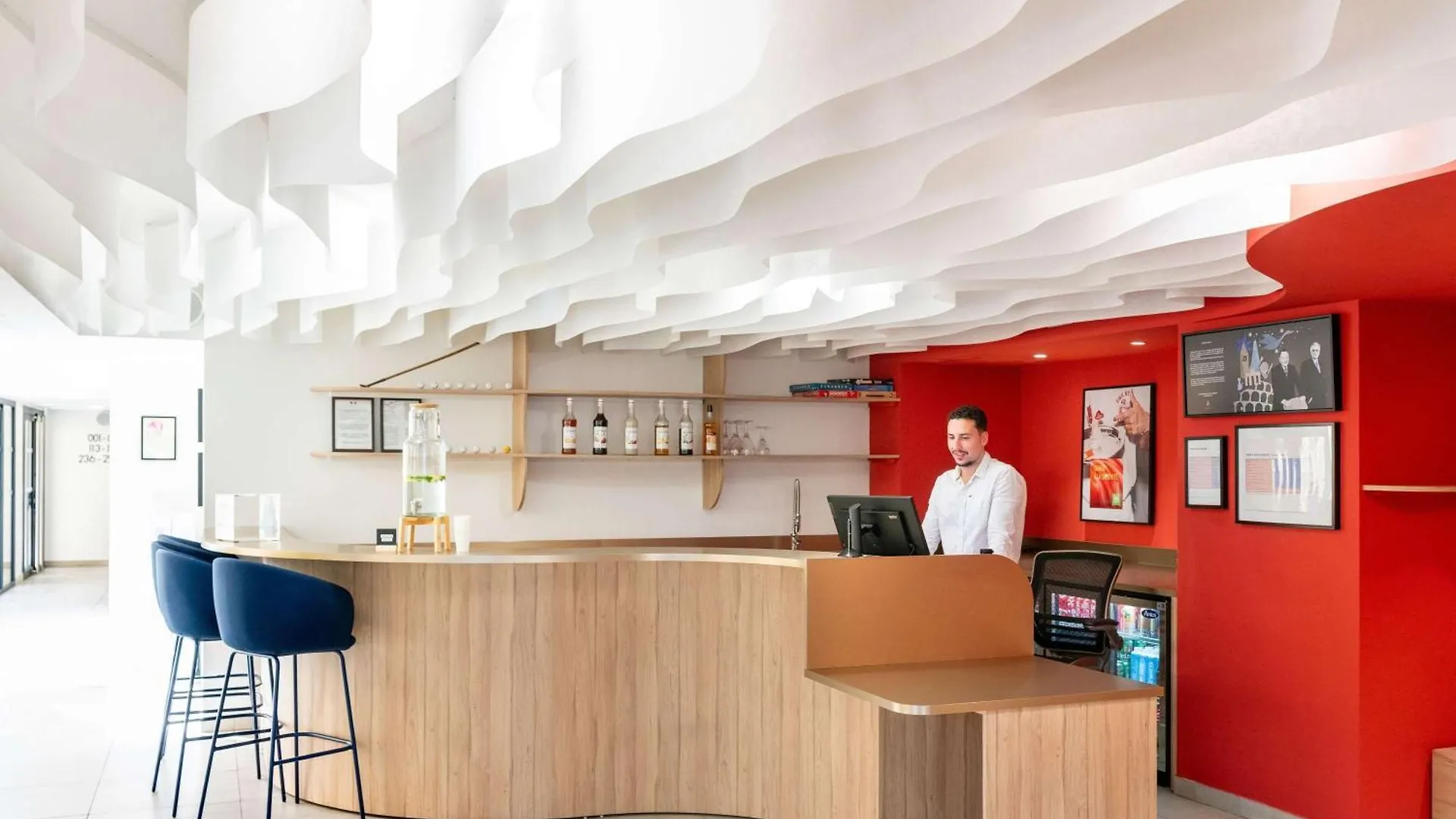 Hotel Ibis Styles Cabries Aix-En-Provence Tgv 0*,  France
